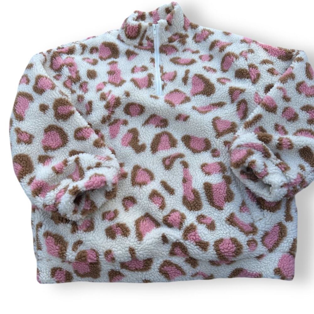 Pink Lily, Women's Pink Leopard Fleece Pink Winter Sweater/Jacket Size M